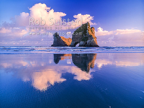 The Archway Islands on Wharariki Beach; Puponga Farm Park, Farewell