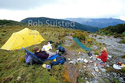 Alpine camping on Mount (Mt) Omega (1118m), Marchant Ridge, Southern