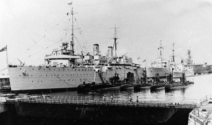HMS Medway, British Depot Ship, WW2