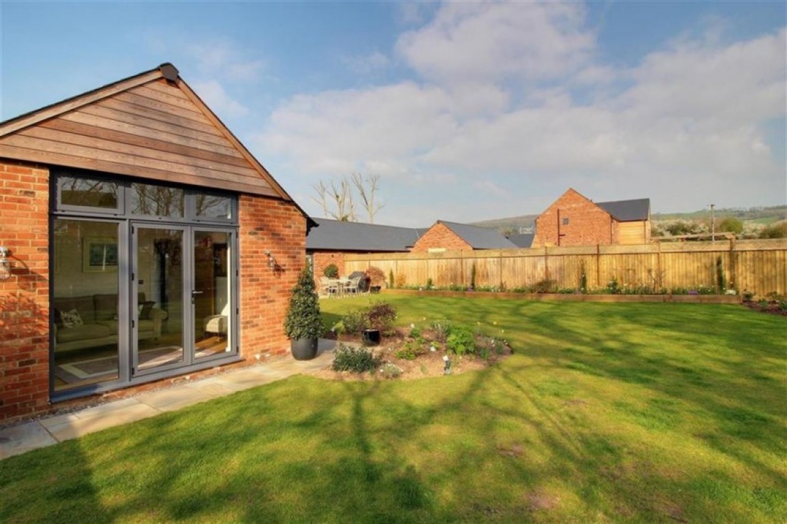 Standish Gate, Horsemarling Lane, Standish, GL10 3FB Naylor Powell