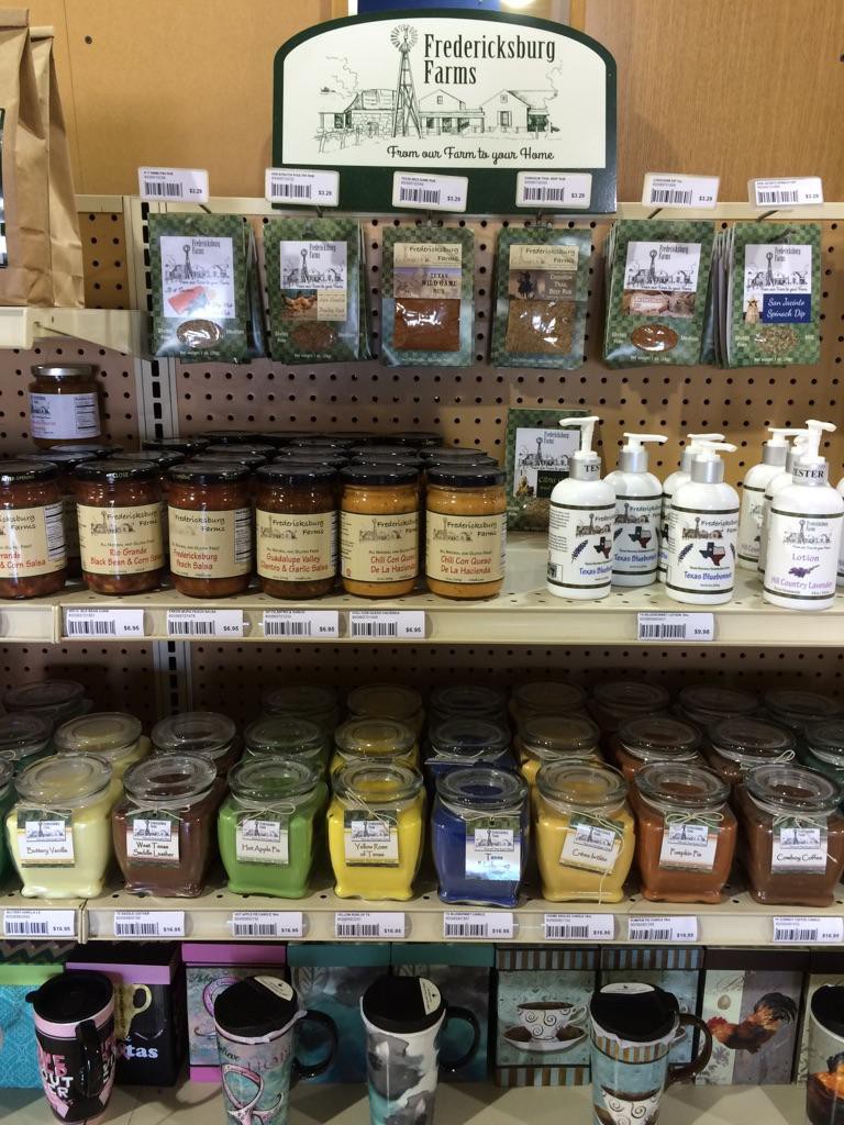 New! Fredericksburg Farm Products New Braunfels Feed & Supply