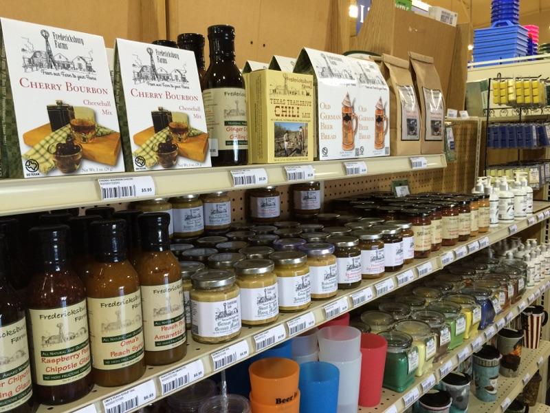 New! Fredericksburg Farm Products New Braunfels Feed & Supply