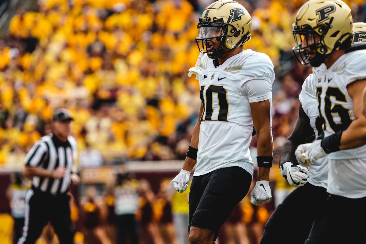 No. 5 Clemson wins top10 test, No. 1 survives and more from