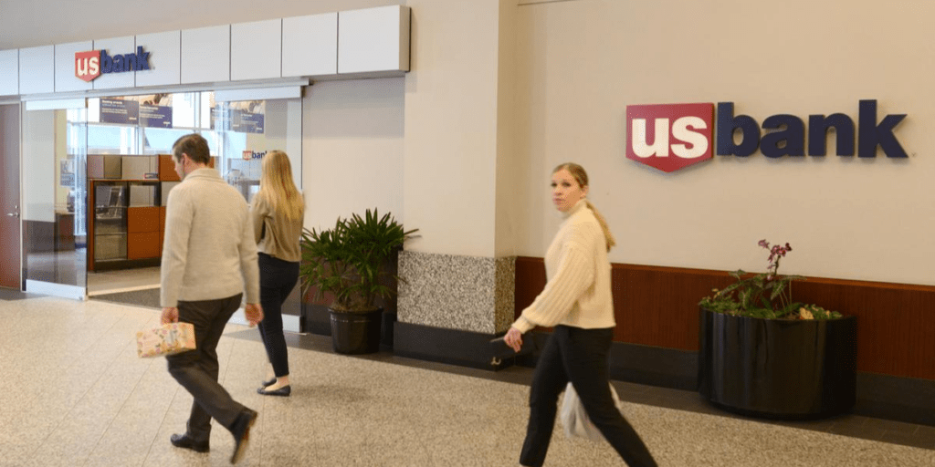 What Time Does US Bank CloseOpen? (2023 Guide) Discovering