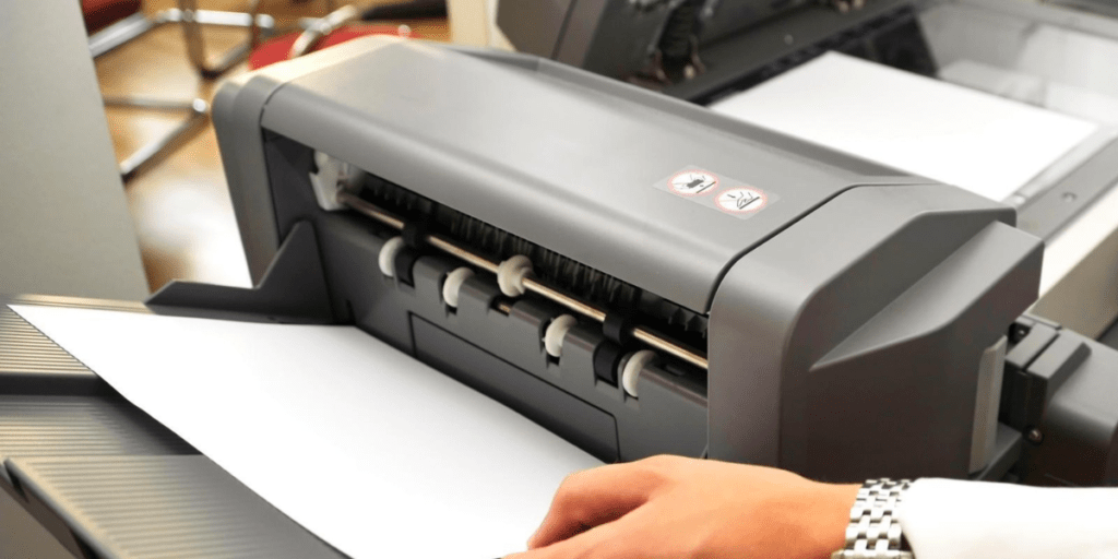 Can You Print Documents at Walgreens and Do They Laminate? (Full Guide