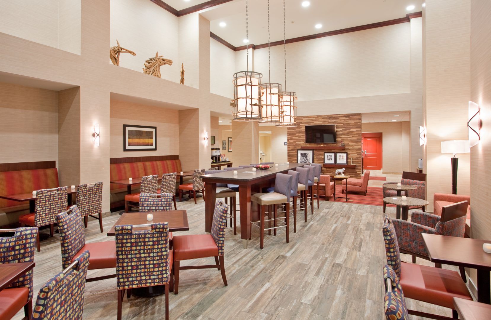 Hampton Inn & Suites Omaha Southwest/La Vista North Central Group