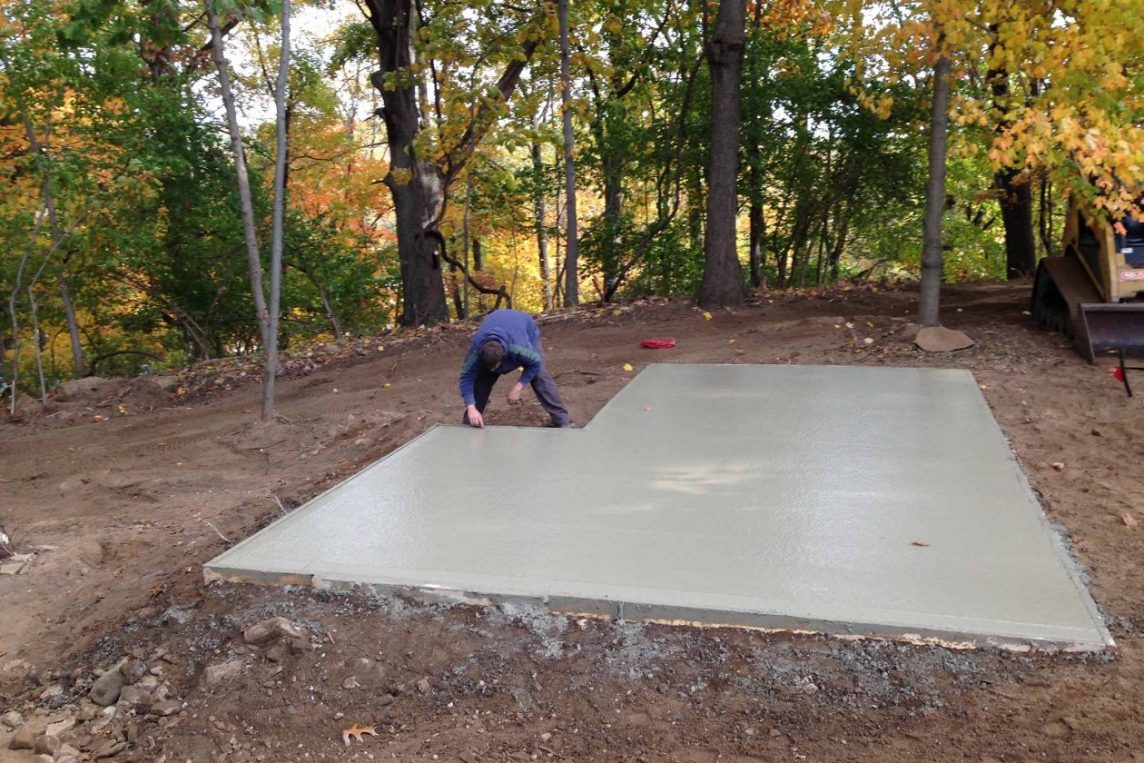 Rectilinear Pool and Spa in CrotononHudson, NY Neave Group