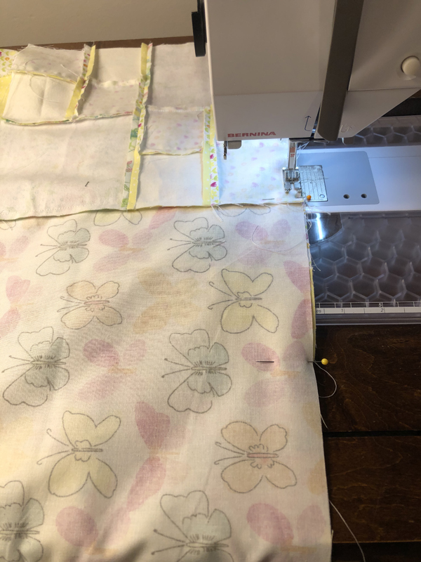 Double Four Patch Quilt with Feature Fabric (Easy Quilt Pattern