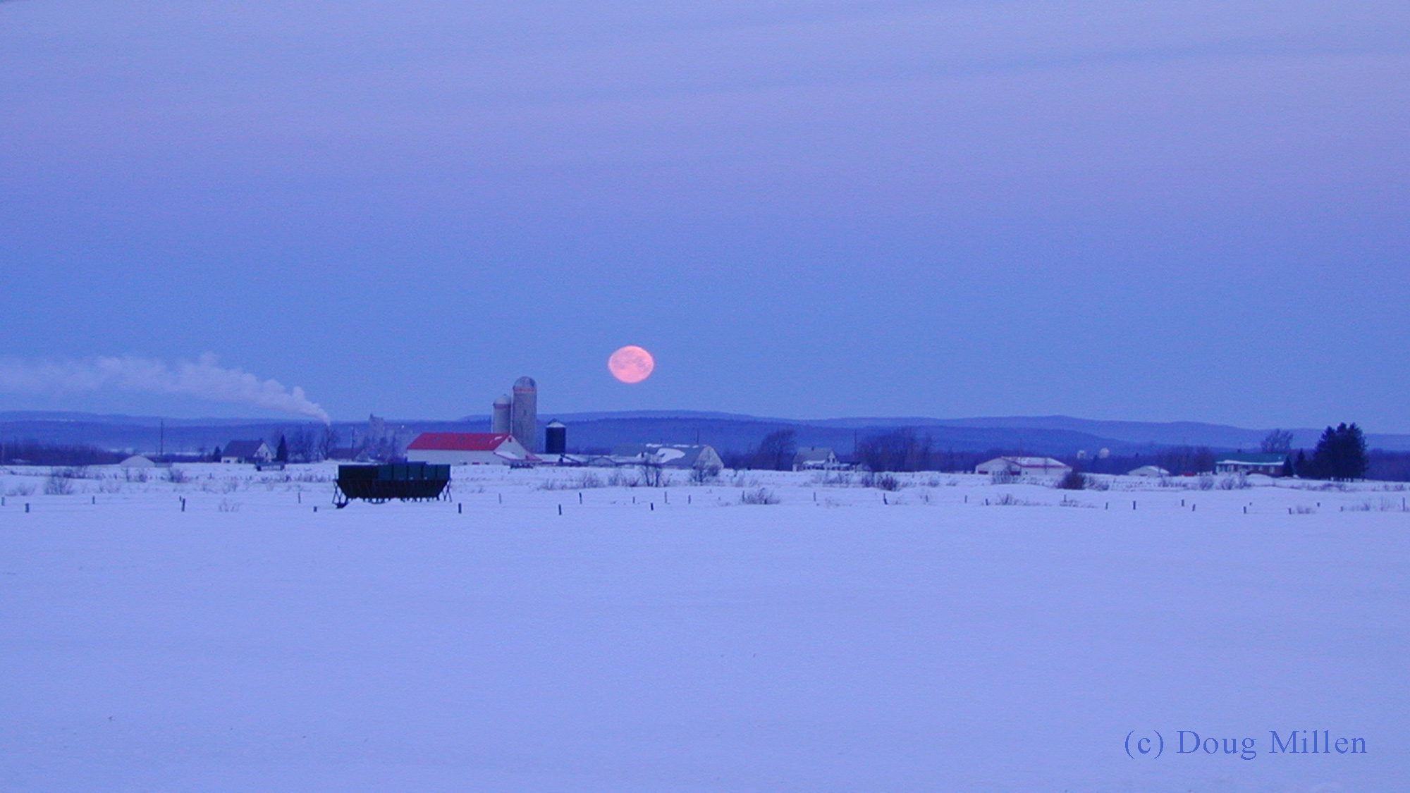 MoonRisePontRougeQuebec North East Ice