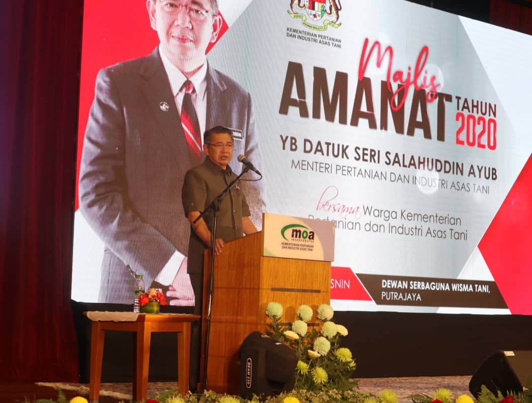 menteri pertanian dan industri asas tani
