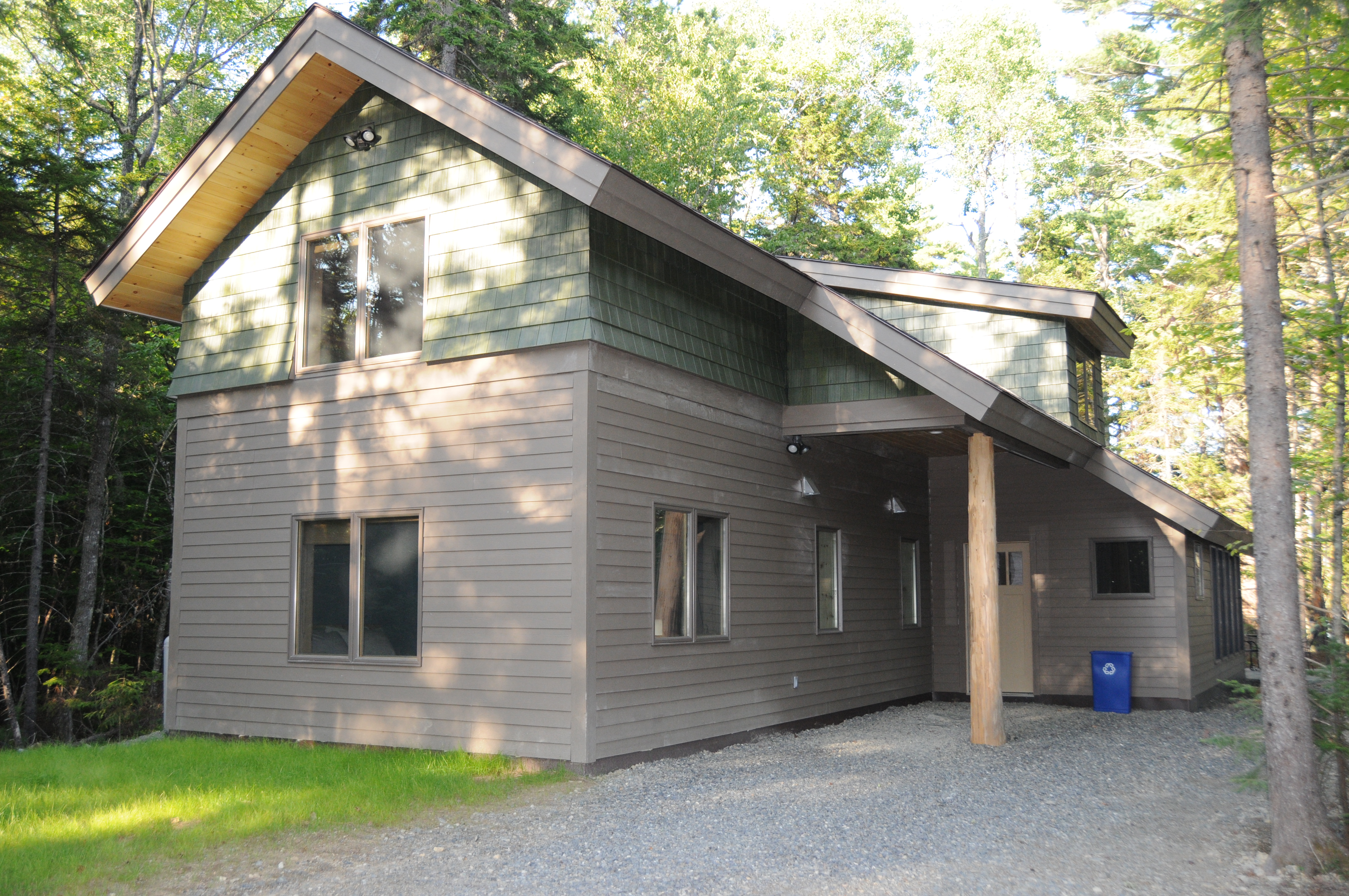 Hotel, Lodging, Lodging in Maine. Millinocket