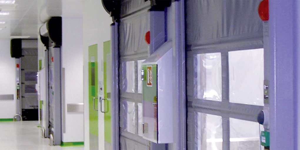Rollup highspeed doors for clean, pharmaceutical and lab processes
