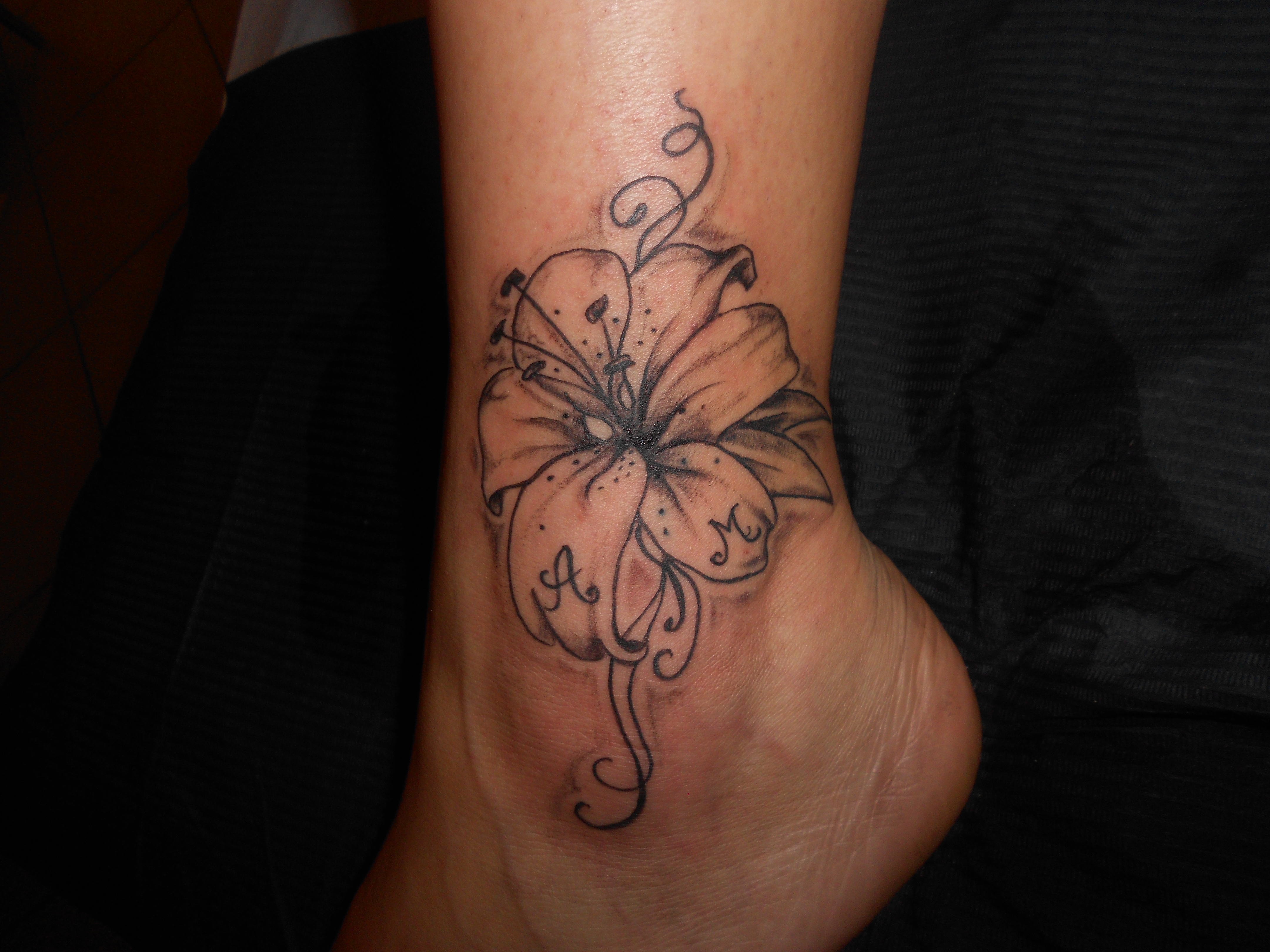 Hibiscus Tattoo Bianco E Nero Best Tattoo Ideas