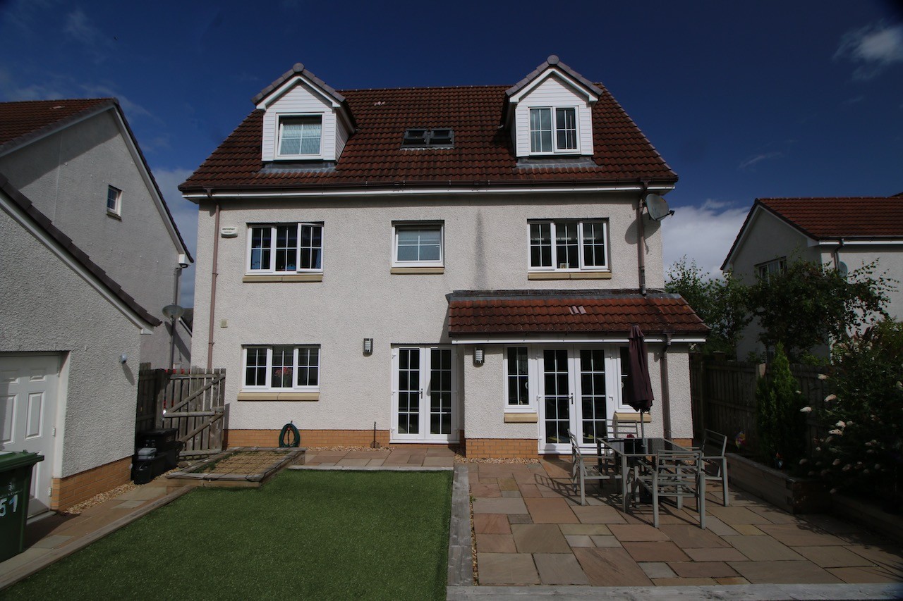 Canalside Drive, Reddingmuirhead, Falkirk Nest Estate Agents