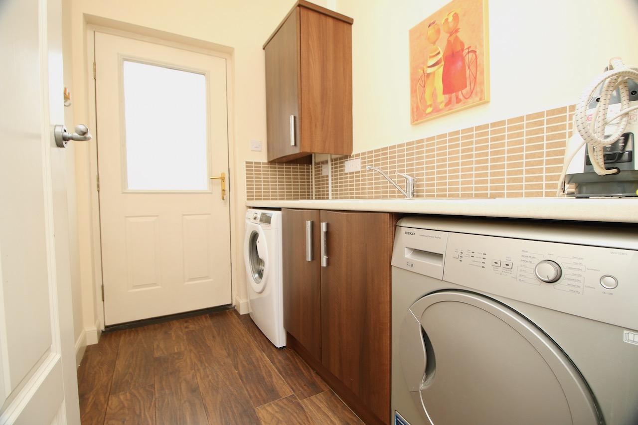 Hopepark Drive, Smithstone, Cumbernauld Nest Estate Agents