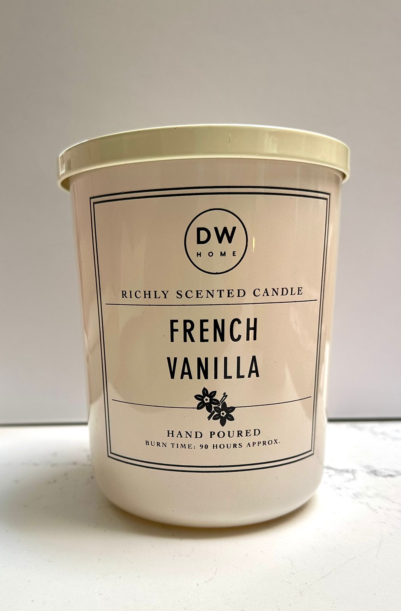 נתנאלה נר ריחני French Vanilla