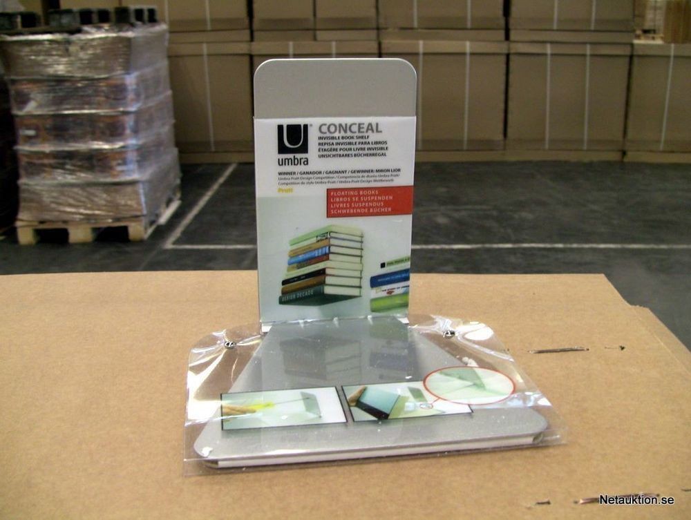 Osynlig Bokhylla Försäljningsobjekt ca 75st "Osynlig" bokhylla