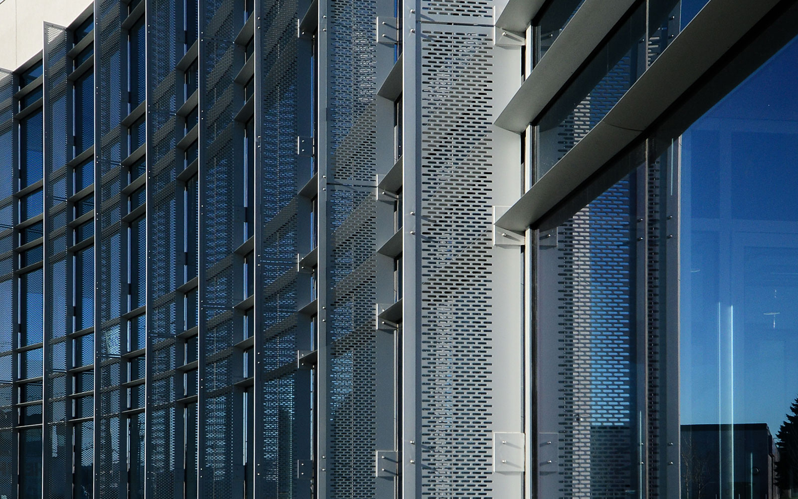 Things worth considering for data center architecture Direct
