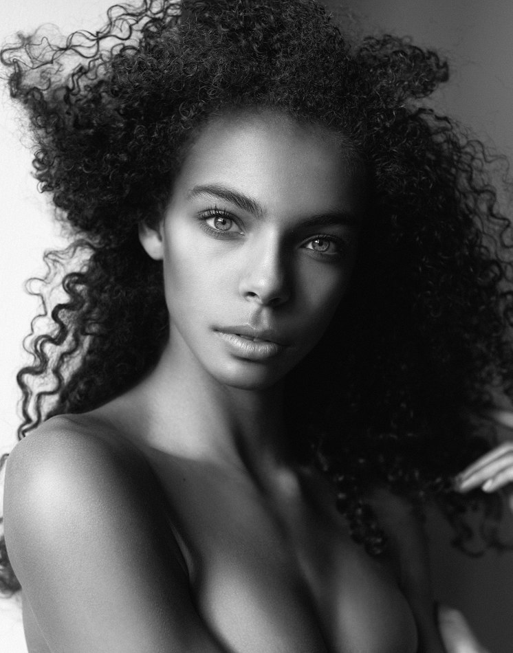 JAYDA WOODS