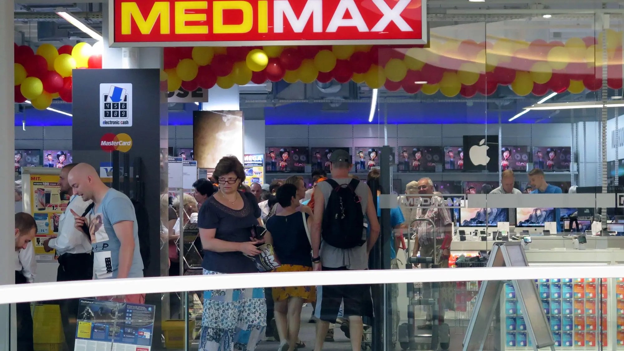 Medimax im Hochhaus eröffnet - Neustadt-Geflüster