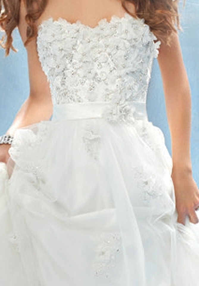 Never Worn Alfred Angelo Snow White Wedding Dress Never
