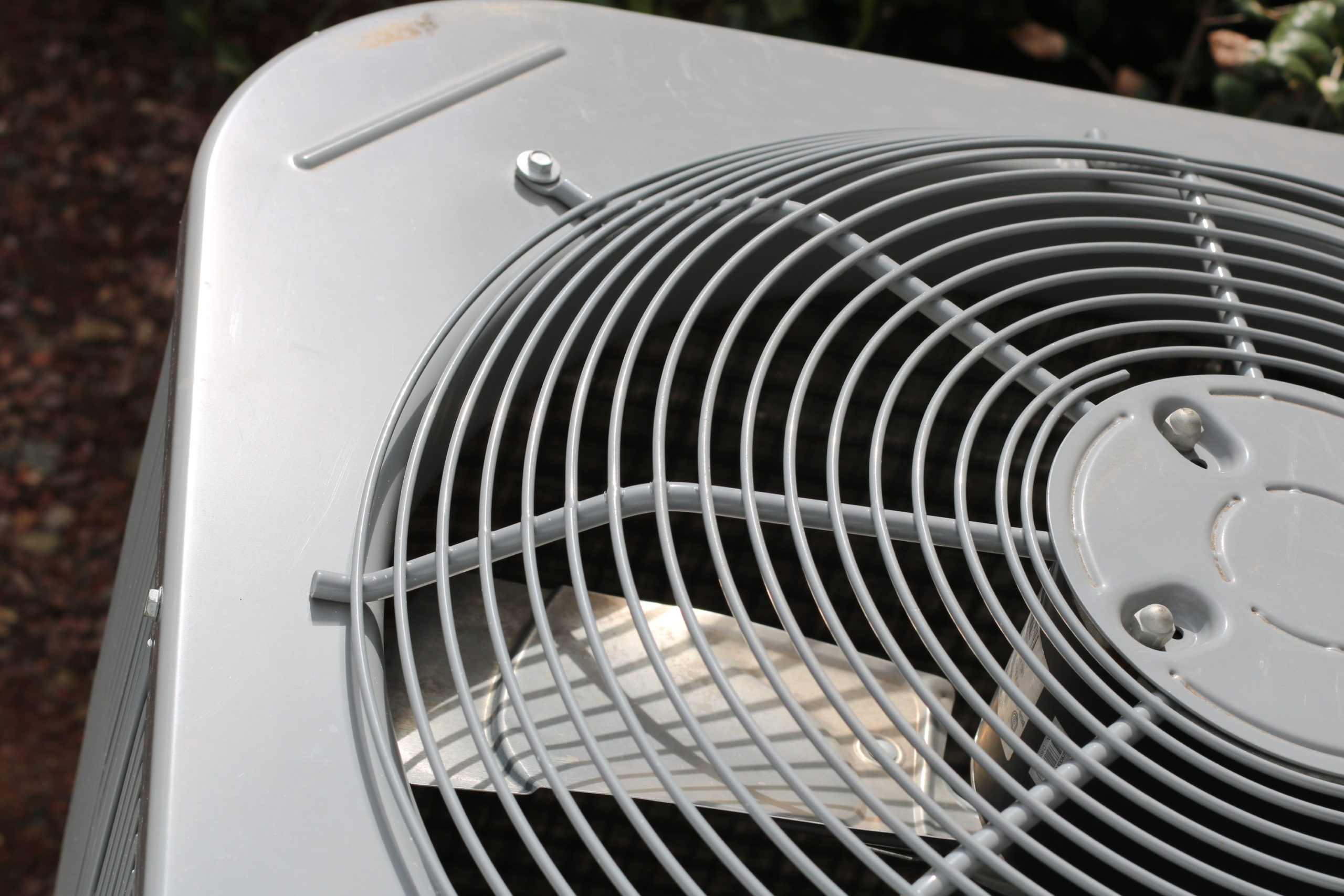 7 Reasons Why Your AC isn't Blowing Cold Air