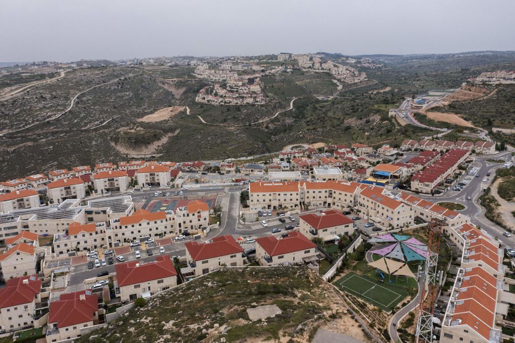 Israel advances peak number of West Bank settlement plans