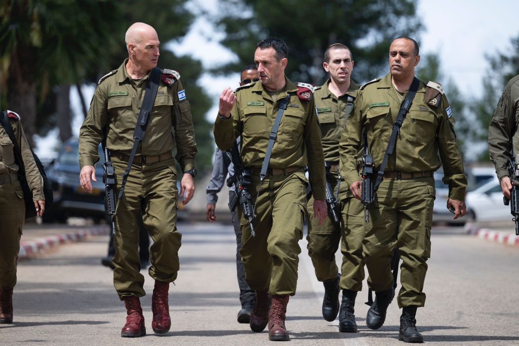 Israeli army bans radical 'Messiah' patch from uniforms