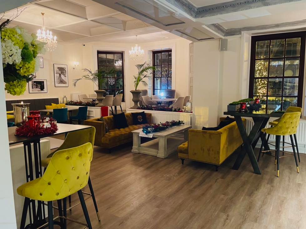 The Carlton to NewcastleUnderLyme