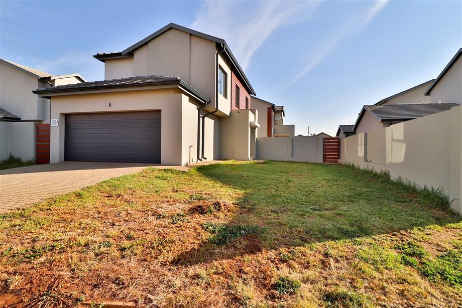 Du Vin Estate Houses in Raslouw new property development for sale in Raslouw, Centurion