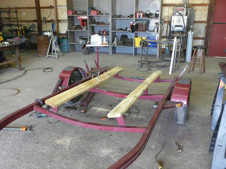 Boat Trailers / Boat Lifts