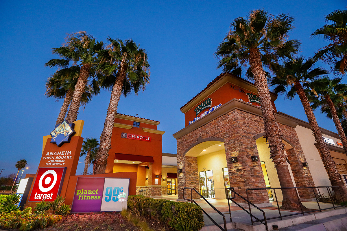 Anaheim Town Square 2180 East Lincoln Avenue, Anaheim, CA 92806
