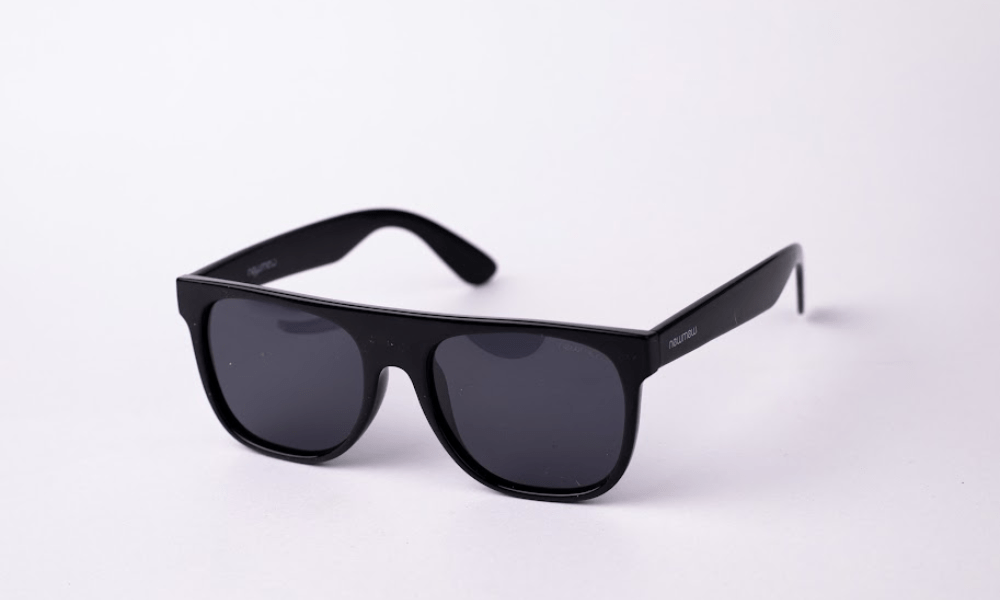 Shining Black Sunglasses Buy in Nepal Unisex Sunglasses!