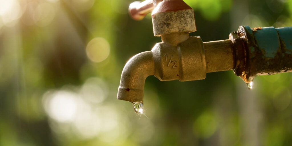 5 Reasons Water Leaks Should Be Fixed ASAP New Pipes Inc.