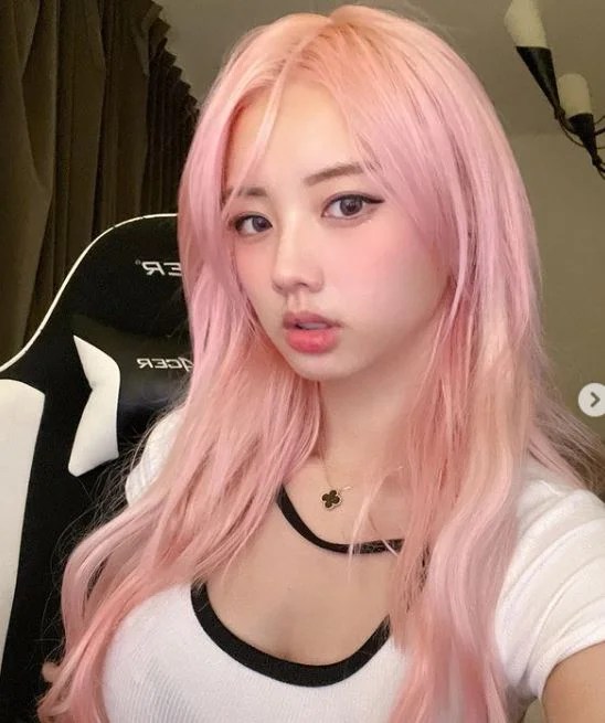Vyvan Le Onlyfans Leaked Video, Photos Viral on Twitter, Reddit