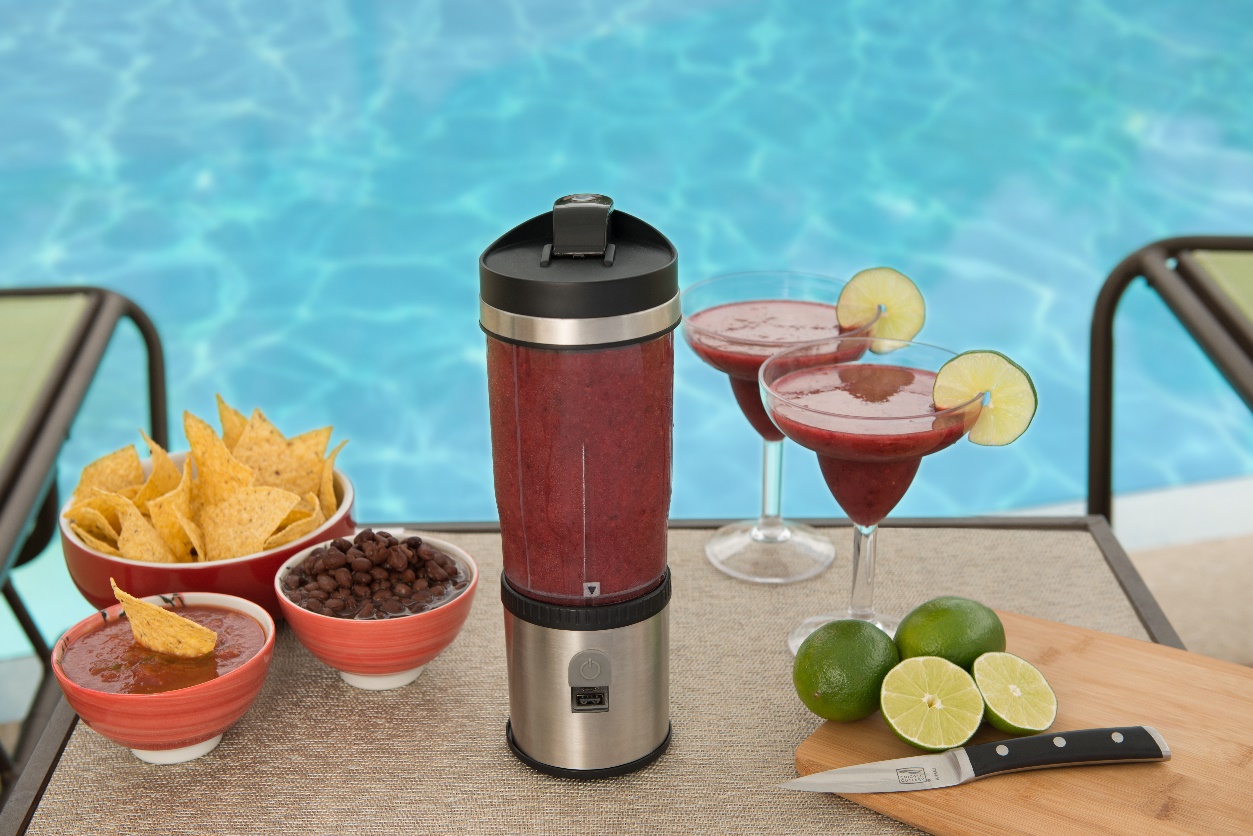 Rocket Bottle Plus, the World's Best Portable Rechargeable Blender Launches on Kickstarter