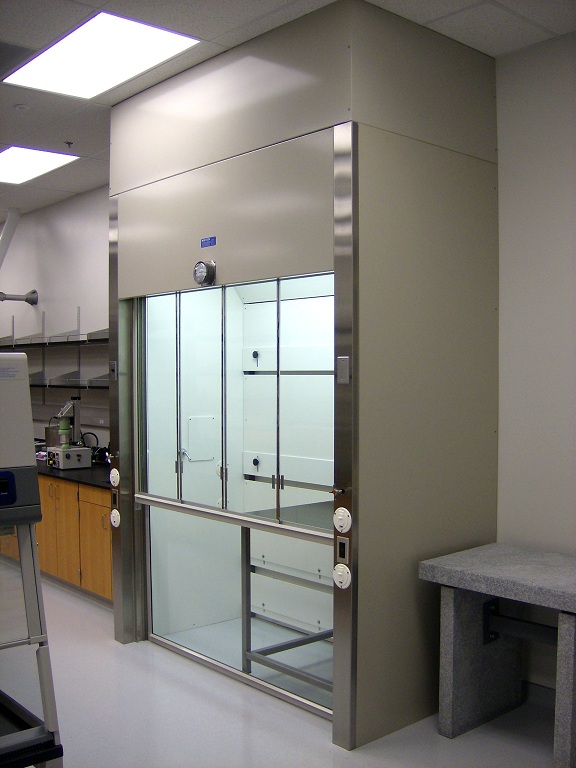 NewTech Vertical Sash Fume Hood Picture 12