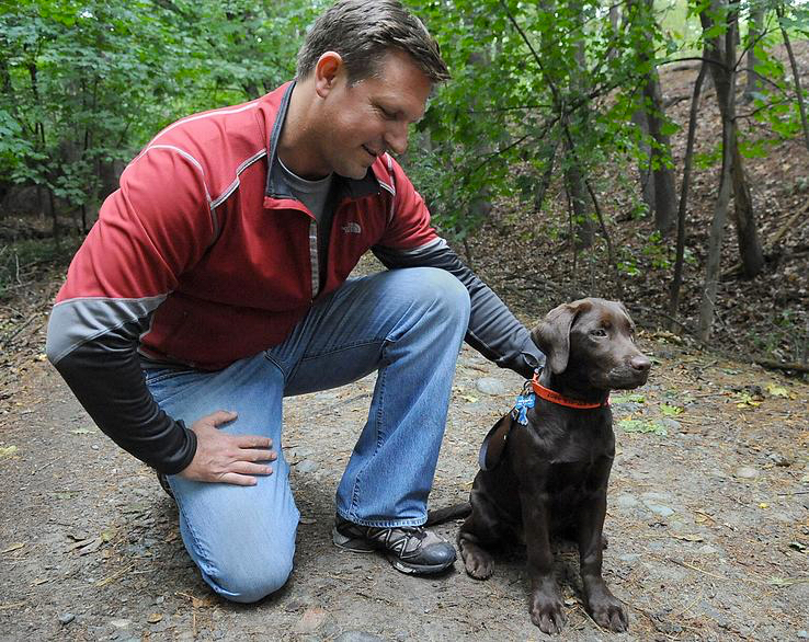 Newton Dog Unleash your social dog