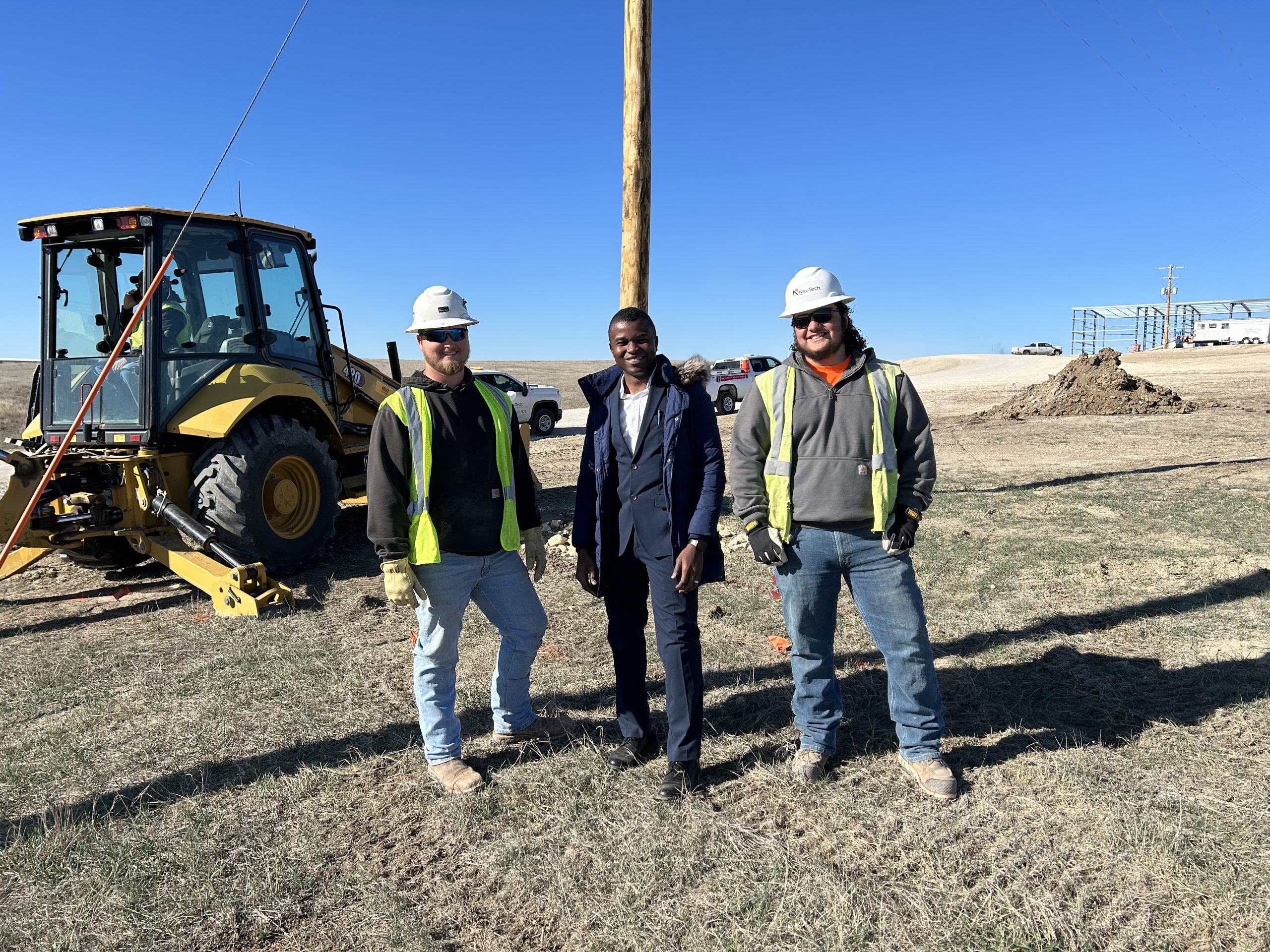 NexTech Marks Safe Digging Month with Gov. Kelly NexTech