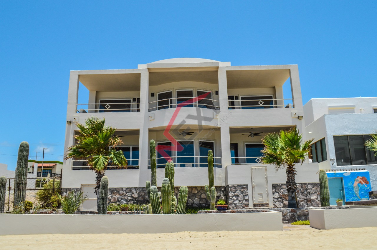 Casa en Venta en Hermosillo , Bahía de Kino Centro, , 4 recámaras, 3.0