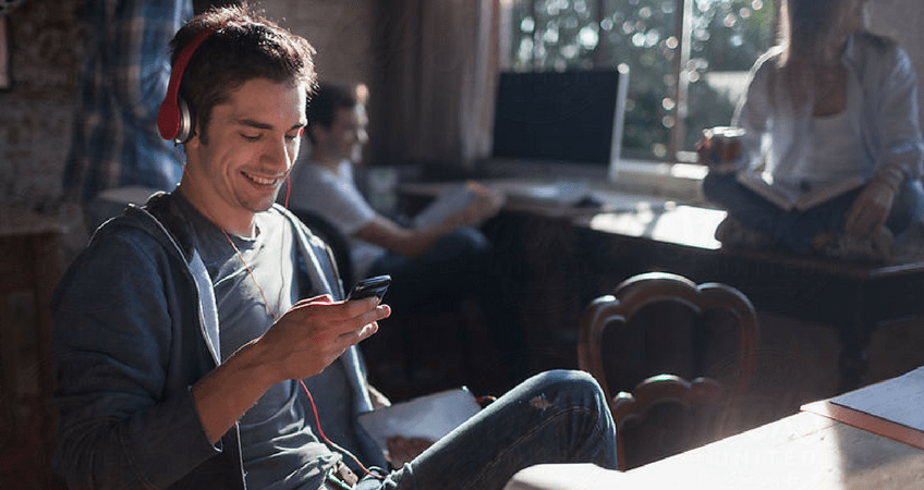 ERadio.gr mobile app reaches a new record with more than 680.000