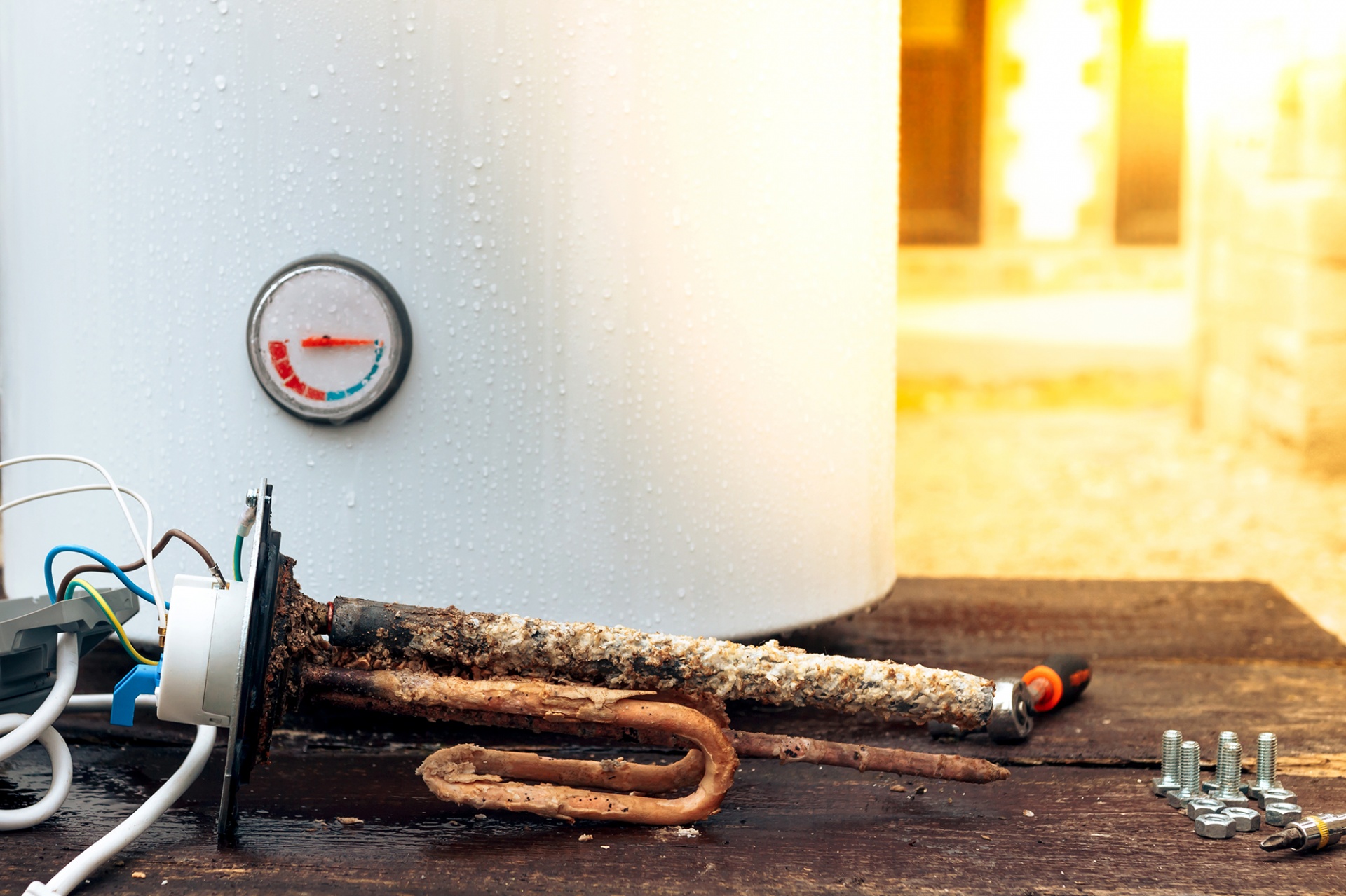 Call a Pro for Your Water Heater Flushing | Ken Neyer Plumbing, Inc.
