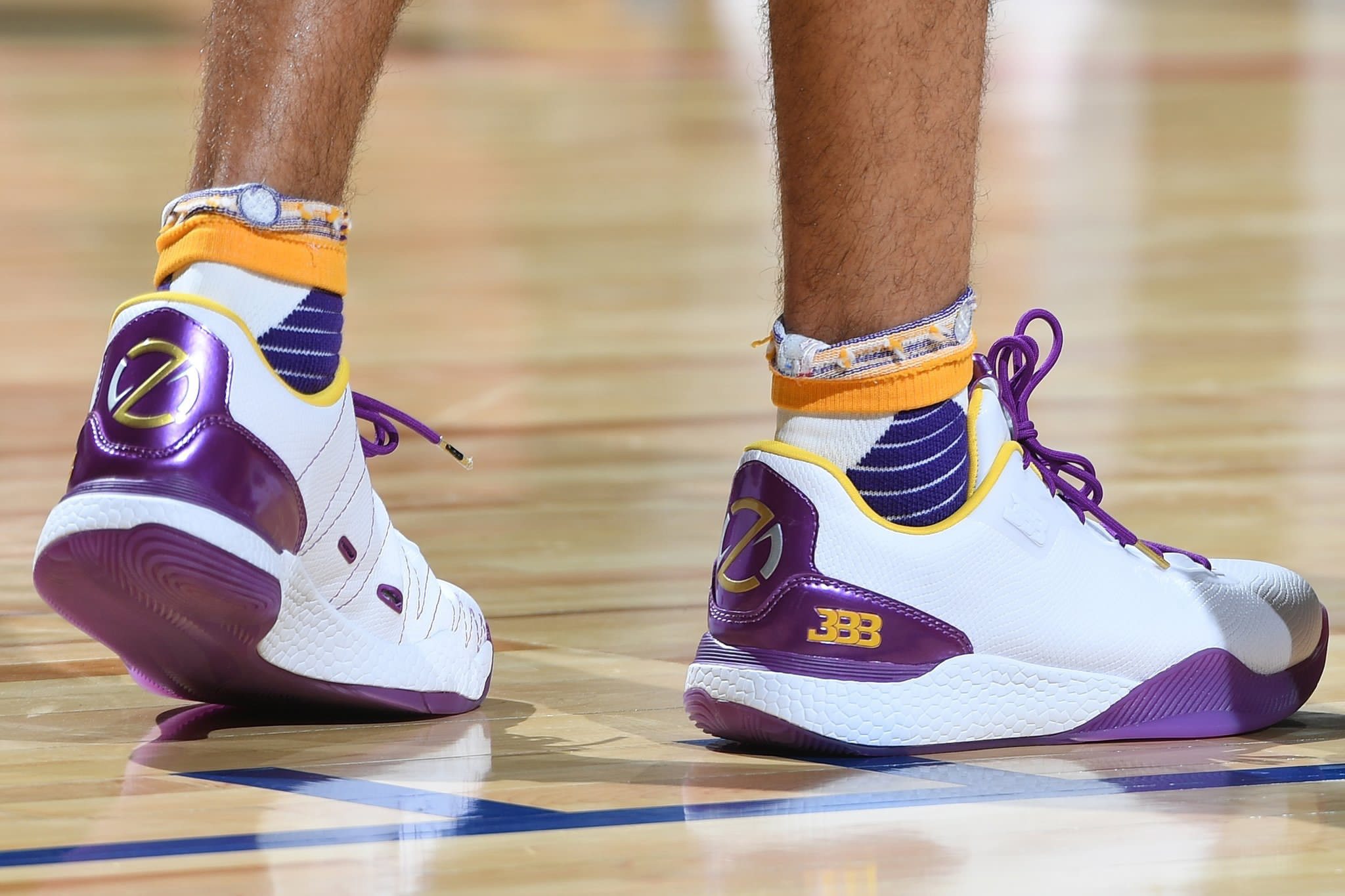 Lonzo Ball Wears "Sho'Time" Big Baller Brand ZO2 In Debut Game Nice Kicks