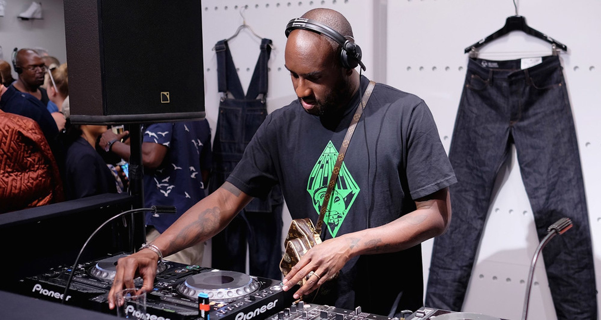 A Look at Virgil Abloh's Creative Work over the Last 10 Years Nice Kicks