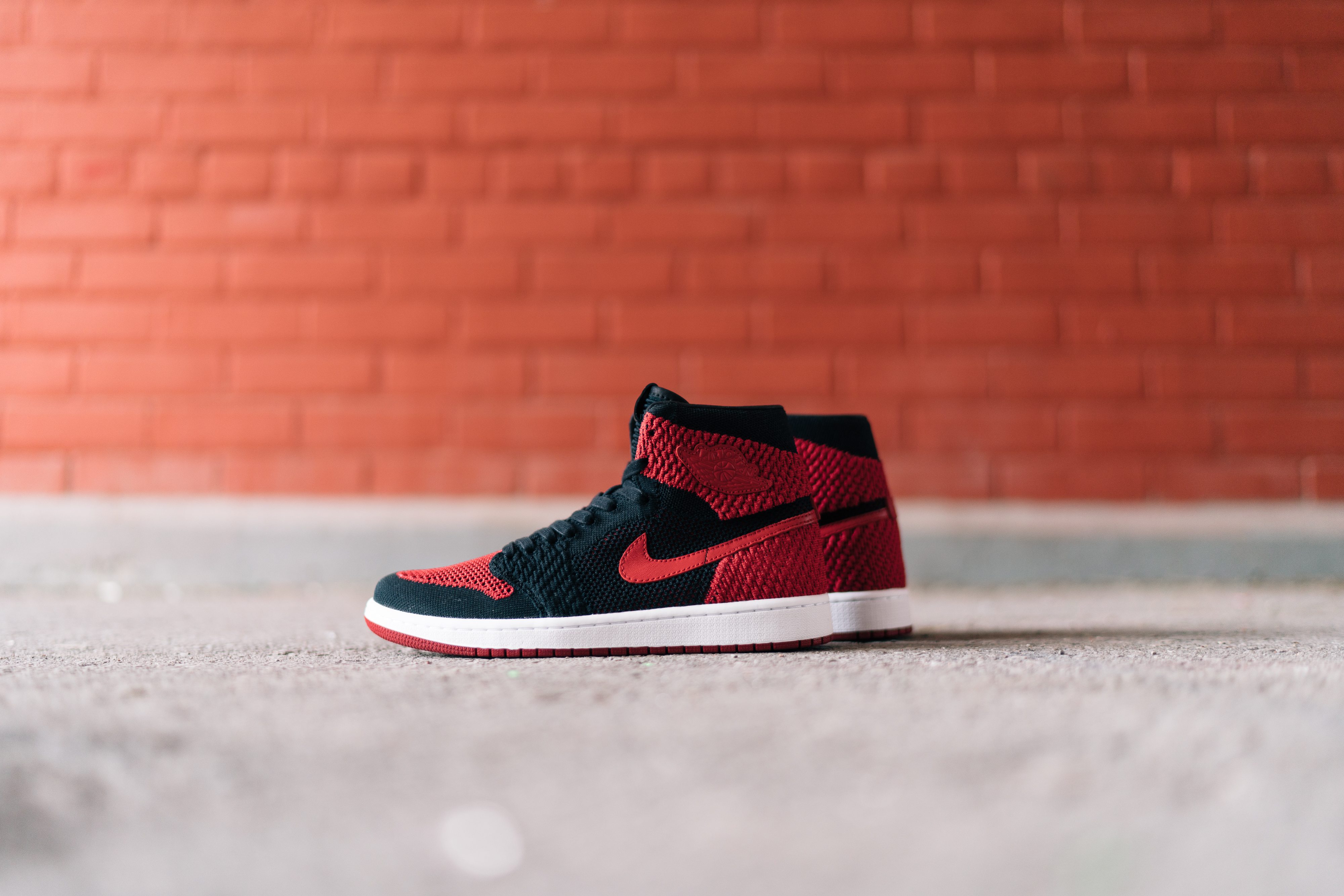 Air Jordan 1 Flyknit "Bred" // Release Date