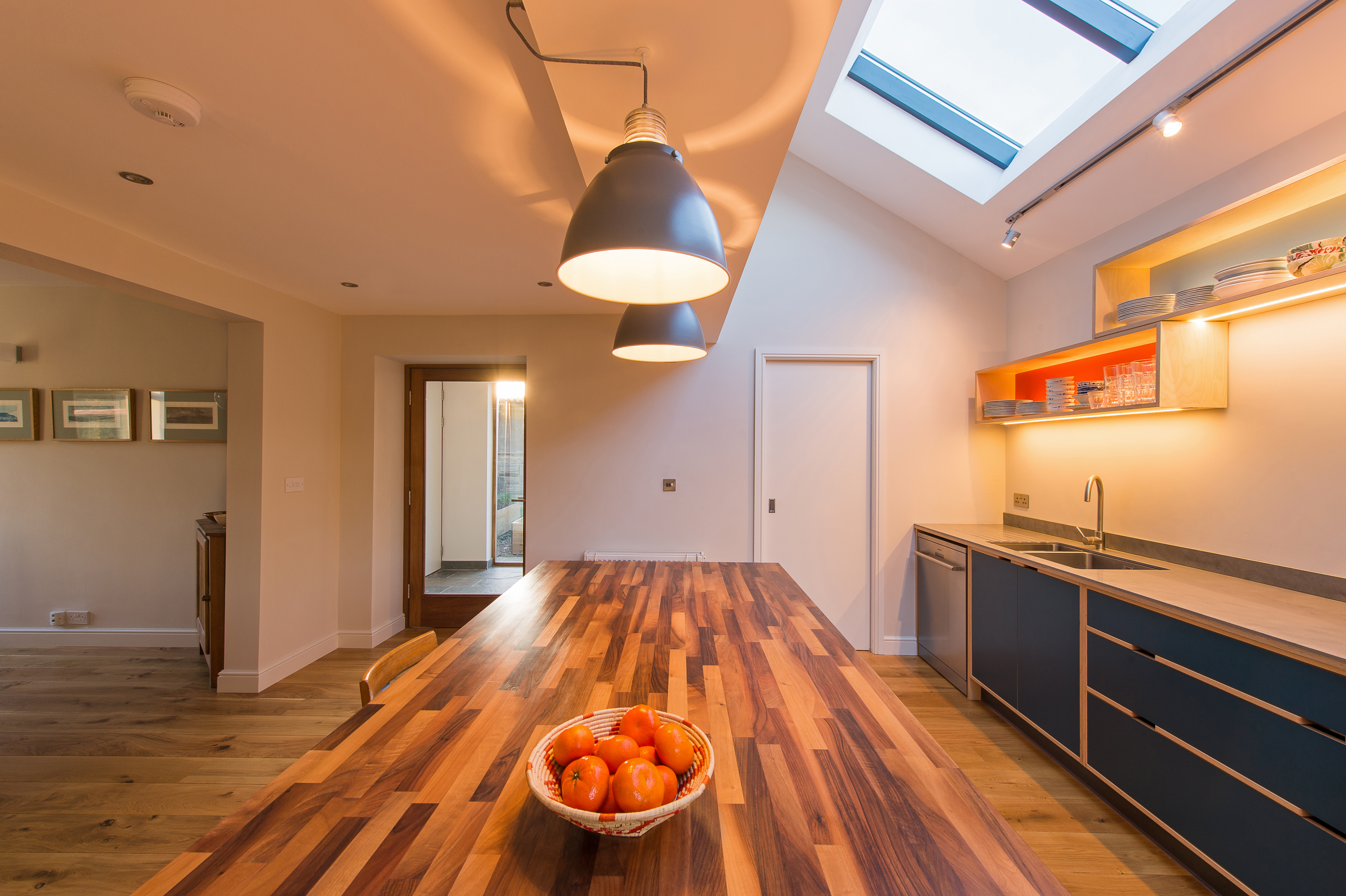 Kitchen Extension, Old Cottage. Niche Design Architects