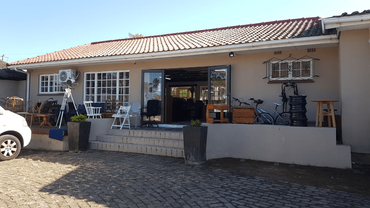 Beehive Furniture nichemarket