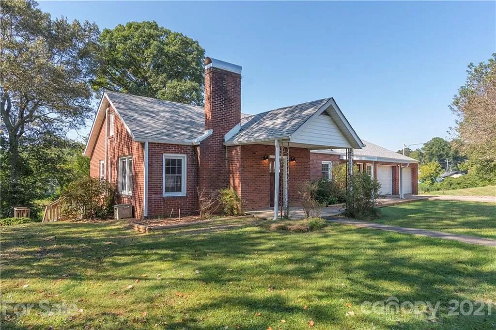 294 Emma Rd Nicholson and Sun