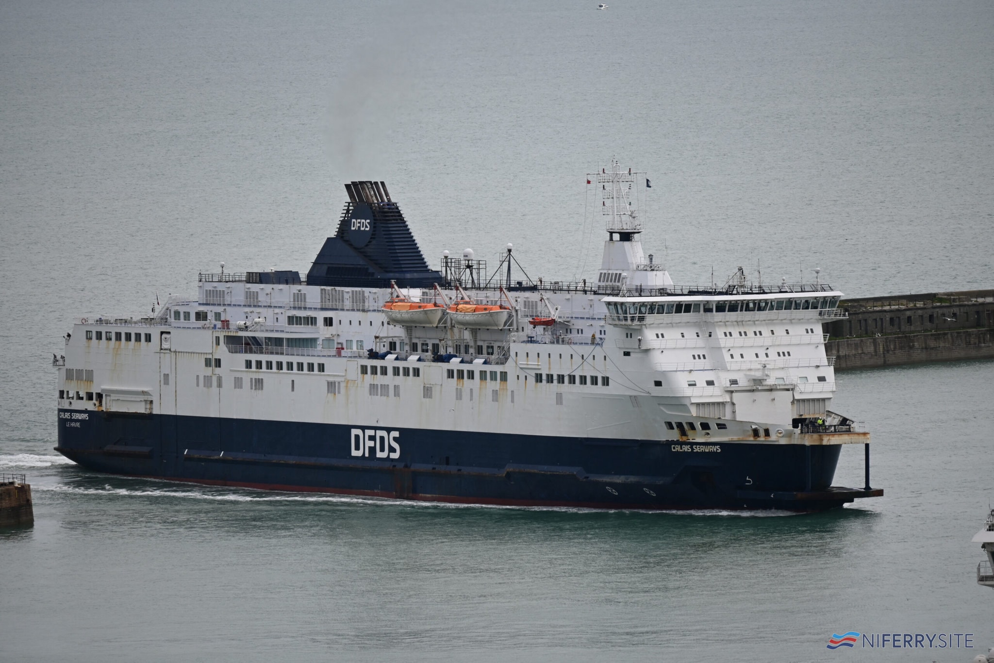 Irish Ferries Acquires Additional Dover Calais Ferry From Competitor