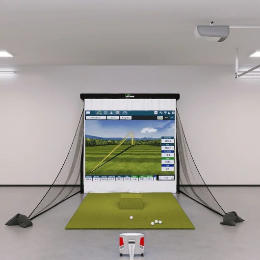 8 Best Outdoor Golf Simulators for Practice and Fun